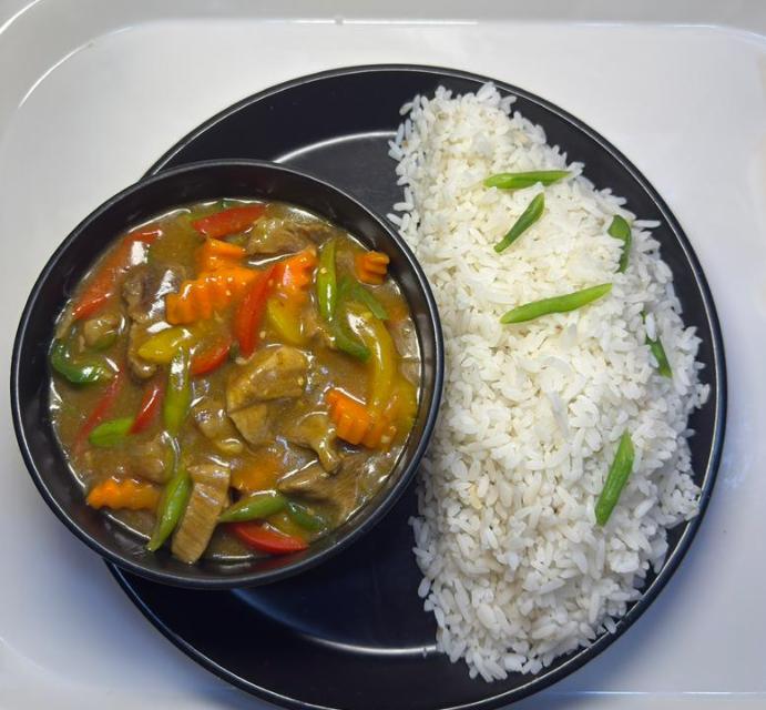 white rice with asun